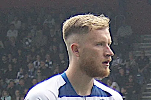Liam Morrison QPR. Head & shoulders from side diagonal.